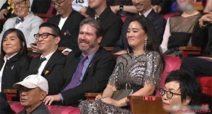 巩俐拒绝颁奖怎么回事