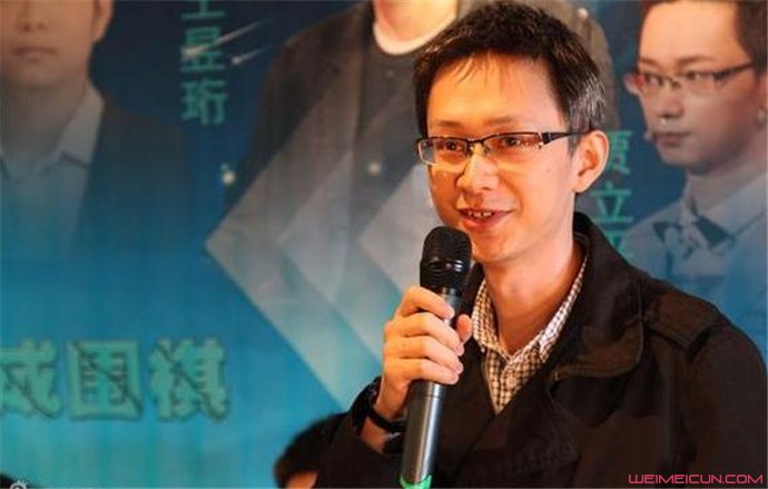 贾立平头发怎么白了 贾立平头发怎么白了