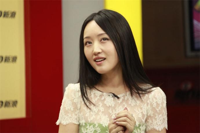 杨钰莹红楼醉高官 杨钰莹红楼醉高官