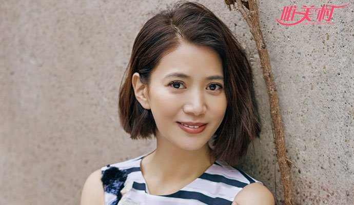 袁咏仪晒古装扮相