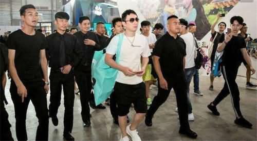 王校长是谁 王校长是谁