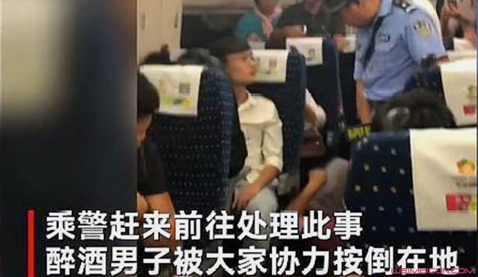 醉酒霸座殴打乘客 醉酒霸座殴打乘客