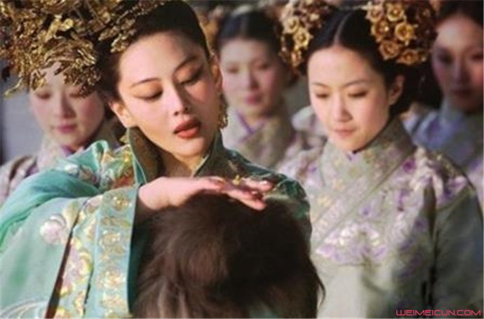 万贵妃怎么死的
