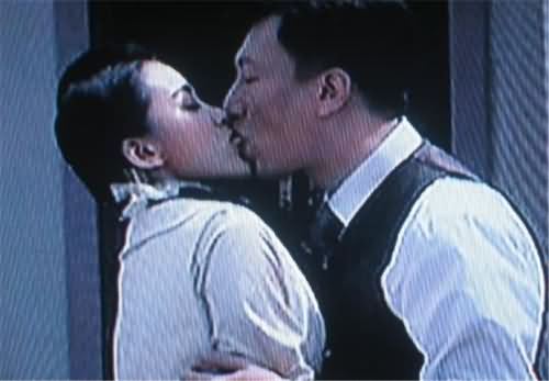 孙红雷和朱杰舌吻