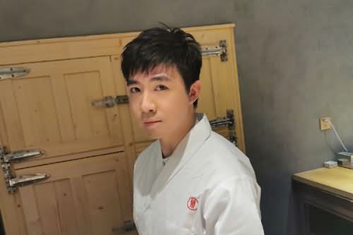 俞灏明原谅我当年的年少无知是什么梗