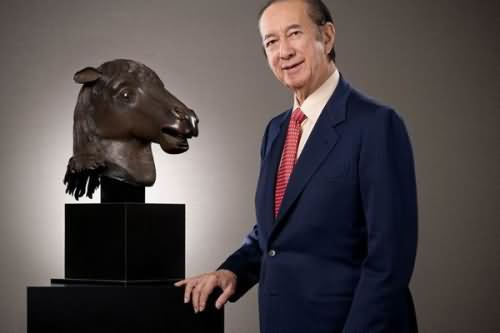 何猷君微博认证改成了什么