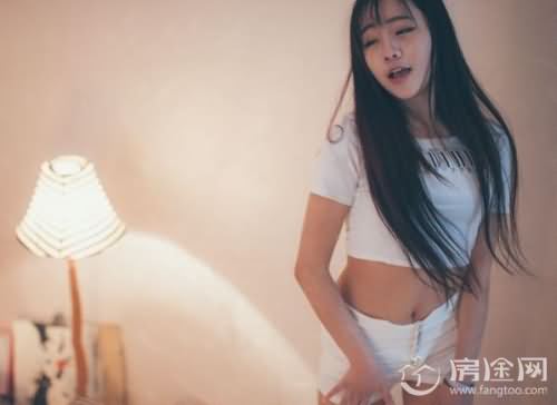 22岁女主播揭秘主播的潜规则 女主播走红的秘密