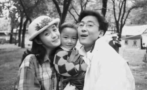 窦文涛最新节目是什么 窦文涛的老婆资料照片