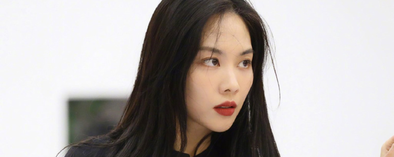 王霏霏还在jyp吗